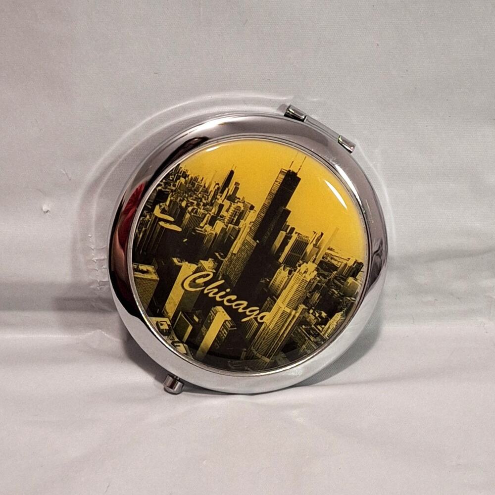 Chicago Yellow & Black Skyline City Souvenir Round Compact Mirror – Unbranded